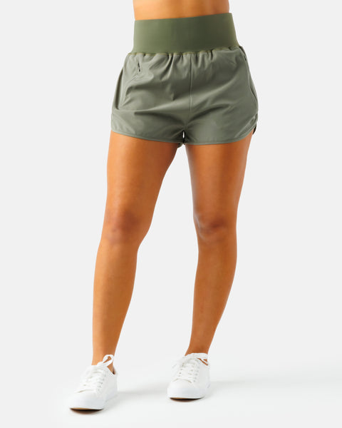 Momentum Women's Short - Hunter Green | Breathable Women's Short